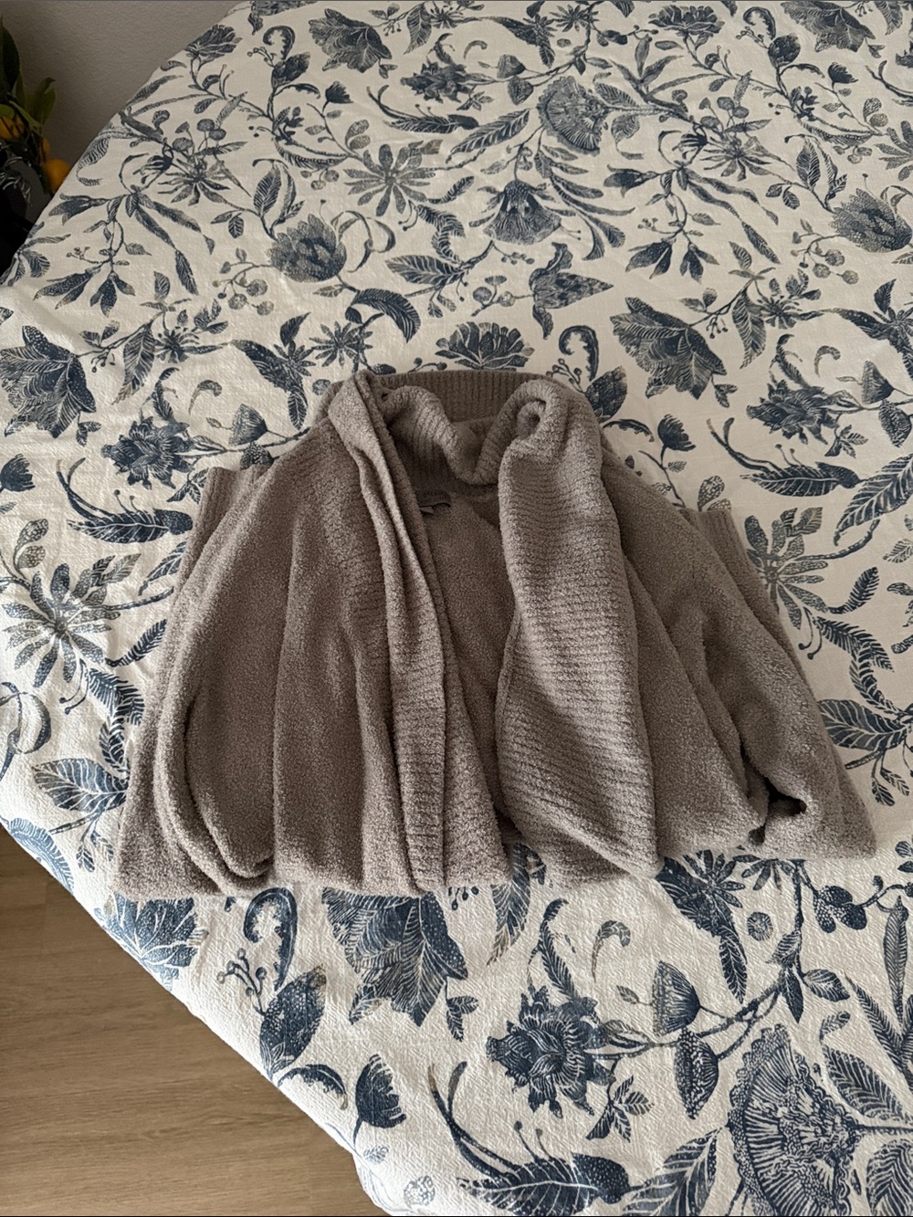 Barefoot Dreams Women's Open-Front Cardigan in Taupe